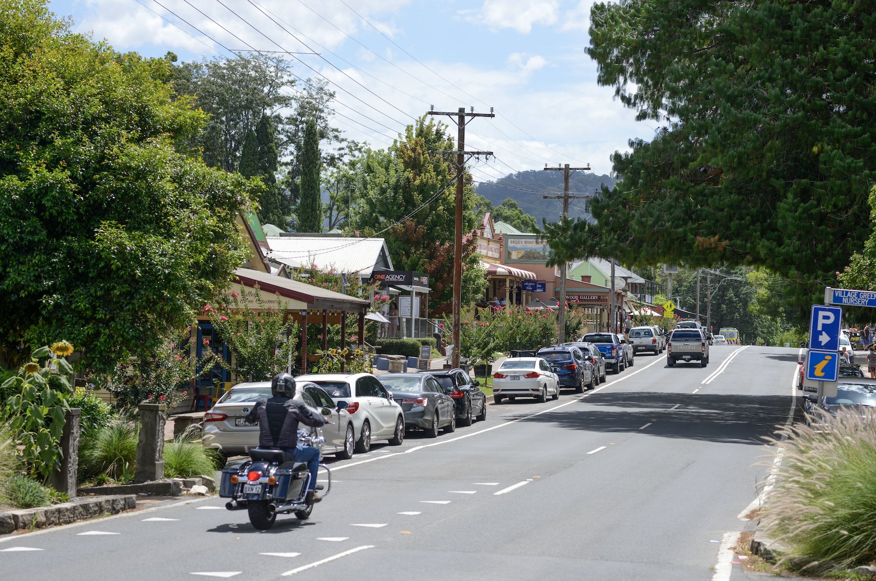 Kangaroo Valley Streetscape